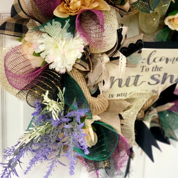 Funny front door Wreath - Picture 4 of 16